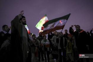 نور افشانی در شب سالگرد پیروزی انقلاب اسلامی