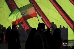 نور افشانی در شب سالگرد پیروزی انقلاب اسلامی