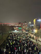 ▪️گزارش تصویری از پیاده روی شبانه مشهدی‌ها در عزای امام امت بلوار وکیل‌آباد 