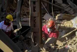 حمله آمریکایی - صهیونیستی به ساختمان مسکونی در خیابان مجاهدین اسلام