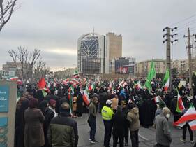 لبیک یا خامنه ای