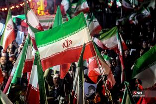 مراسم وداع با پیکر شهدای ناوشکن دنا در میدان تجریش تهران