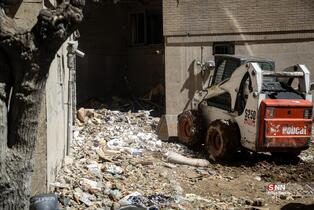 بازدید سخنگو و معاون خدمات شهری شهرداری تهران از روند بازسازی نقاط آسیب دیده