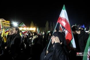 تجمع شبانه مردم در میدان تجریش تهران