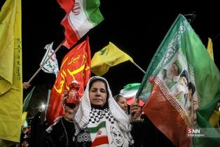 تجمع شبانه مردم در میدان تجریش تهران