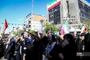 عزاداری مردم تهران در روز اربعین رهبر شهید انقلاب اسلامی(2)