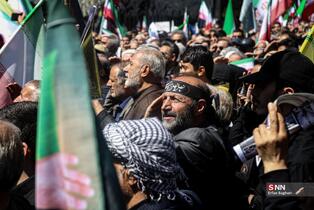 عزاداری مردم تهران در روز اربعین رهبر شهید انقلاب اسلامی(2)