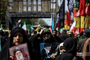 عزاداری مردم تهران در روز اربعین رهبر شهید انقلاب اسلامی(2)