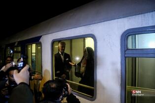 مراسم استقبال از  مهدیه اسفندیاری در راه آهن تهران