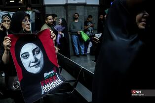 مراسم استقبال از  مهدیه اسفندیاری در راه آهن تهران