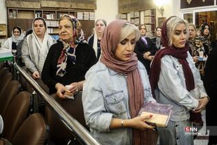 مراسم بزرگداشت شهادت رهبر انقلاب اسلامی توسط جامعه کلیمیان در کنیسه یوسف آباد