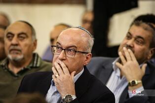 مراسم بزرگداشت شهادت رهبر انقلاب اسلامی توسط جامعه کلیمیان در کنیسه یوسف آباد