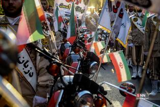 مراسم رژه موتور سواران به مناسبت 29 روز ارتش جمهوری اسلامی