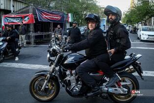 مراسم رژه موتور سواران به مناسبت 29 روز ارتش جمهوری اسلامی