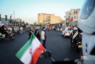 مراسم رژه موتور سواران به مناسبت 29 روز ارتش جمهوری اسلامی