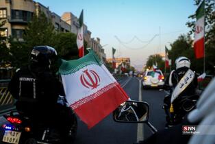 مراسم رژه موتور سواران به مناسبت 29 روز ارتش جمهوری اسلامی