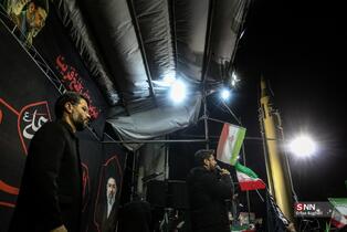 تجمع شبانه مردم مردم تهران در میدان ونک