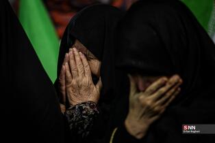 تجمع شبانه مردم مردم تهران در میدان ونک