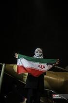 تجمع شبانه مردم مردم تهران در میدان ونک