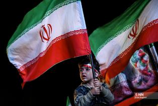 اجتماع مردمی در میدان انقلاب تهران