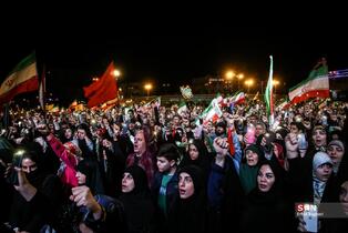 اجتماع مردمی در میدان انقلاب تهران