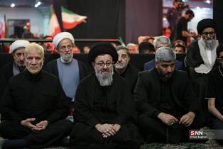 دومین مراسم یادبود شهدای خانواده رهبر انقلاب در حرم عبدالعظیم حسنی(ع)