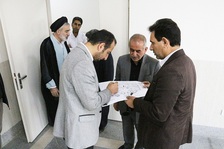 بازدید رئیس دانشگاه رازی از آزمایشگاه مرکزی