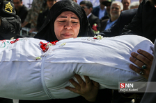 تشییع و تدفین دو شهید گمنام دفاع مقدس در باغ موزه قصر تهران