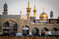 حرم مطهر امام رضا(ع) در روز شهادت حضرت علی(ع)
