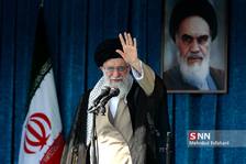 حضرت آیت الله خامنه ای رهبر معظم انقلاب اسلامی