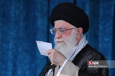 حضرت آیت الله خامنه ای رهبر معظم انقلاب اسلامی
