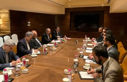 دیدار مشاور امنیت ملی افغانستان باظریف