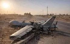 انهدام دو پهپاد رزمی - انتحاری ارتش تروریستی آمریکا با آتش پدافند نیروی دریایی ارتش + فیلم