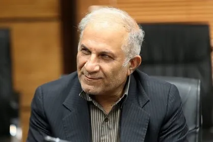 هیچ رشته&zwnj;ای از دانشگاه آزاد حذف نمی&zwnj;شود