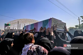 تشییع و تدفین دو شهید گمنام در دانشگاه پیام نور قم
