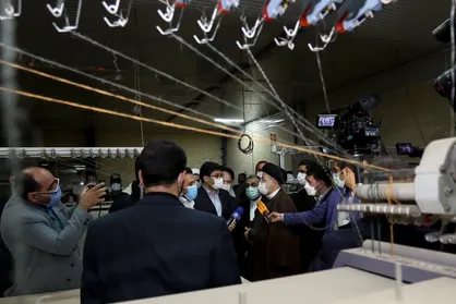 بازدید رئیس جمهور از کارخانه ریسندگی یزد