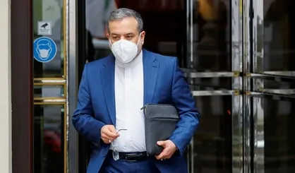 توافق برای آزادی ۱۰ زندانی هفته&zwnj;ها پیش به سرانجام رسید، ولی واشنگتن مانع شد