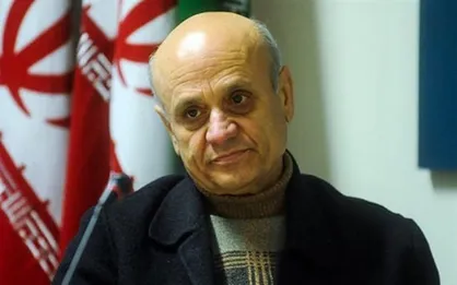 مدرک&zwnj;گرایی، حاصل فعالیت&zwnj;های &laquo;مافیای آموزش&raquo; است/ فارغ&zwnj;التحصیل رشته ژنتیک لوازم آرایش می&zwnj;فروشد!