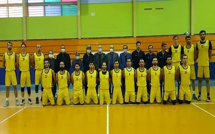 علی&zwnj;نژاد از اردوی تیم ملی بسکتبال ناشنوایان بازدید کرد