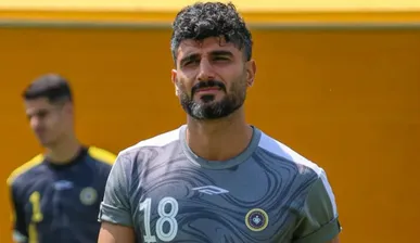 میلاد زکی پور از سپاهان جدا شد