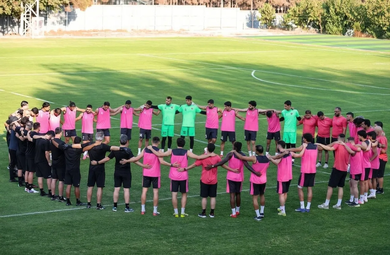 پرسپولیس و ملوان پرسپولیس و ملوان