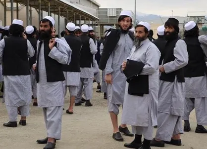 مخالفت فرانسه با آزادی زندانیان طالبان