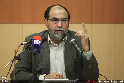 بی&zwnj;عرضگی مدیریت اجرایی در دولت یکی از آسیب&zwnj;های انقلاب است/ اگر مراقب نباشیم جای جلاد و شهید را عوض می&zwnj;کنند
