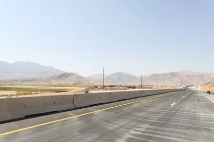 افتتاح ۱۲ کیلومتر از آزادراه شهید سلیمانی؛ گامی بلند در مسیر اتصال کریدور شمال - جنوب + فیلم