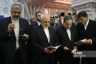 تجدید میثاق وزیر امور خارجه و روسای نمایندگی های ایران در جهان با آرمان‌های امام (ره)