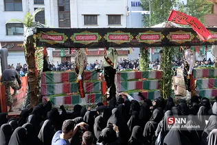 تشییع پیکر 135 شهید گمنام