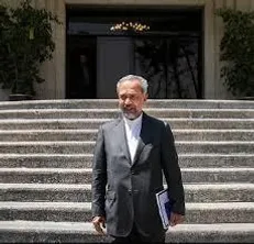 معاون اقتصادی رئیس‌جمهور برای پاسخگویی به دانشجویان دانشگاه شریف دعوت شد