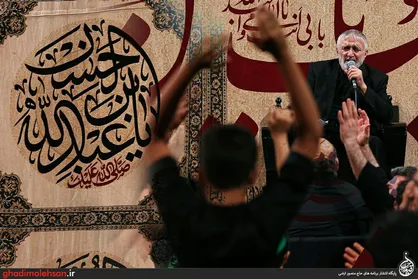 فیلم/ مداحی حاج منصور ارضی شب پنجم محرم ۱۴۳۹