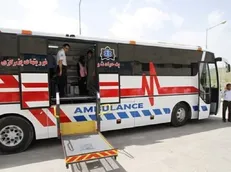 آغاز واکسیناسیون در اتوبوس آمبولانس اورژانس در تهران