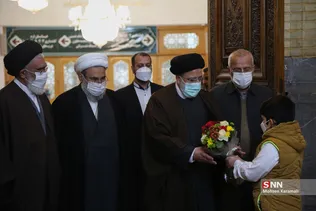 آیت الله سید ابراهیم رئیسی، در قالب سیزدهمین سفر استانی دولت سیزدهم صبح پنجشنبه ۹ دی ۱۴۰۰ وارد شهر مقدس قم شد. مراسم رسمی استقبال از آیت الله رئیسی در بدو ورود وی به شهر مقدس قم، با حضور آیت الله سید محمد سعیدی، استاندار قم و شماری دیگر از مسئولان ارشد استان در حرم بانوی کرامت برگزار شد.